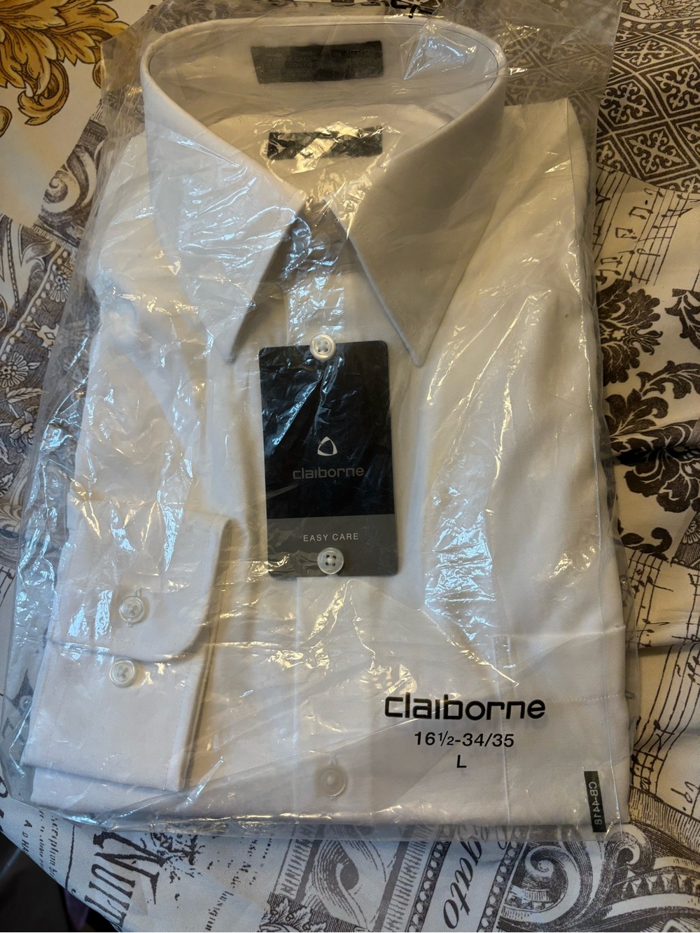 NWT Claiborne White Men's Dress Shirt - Spread Collar size 161/2 x 34/35
